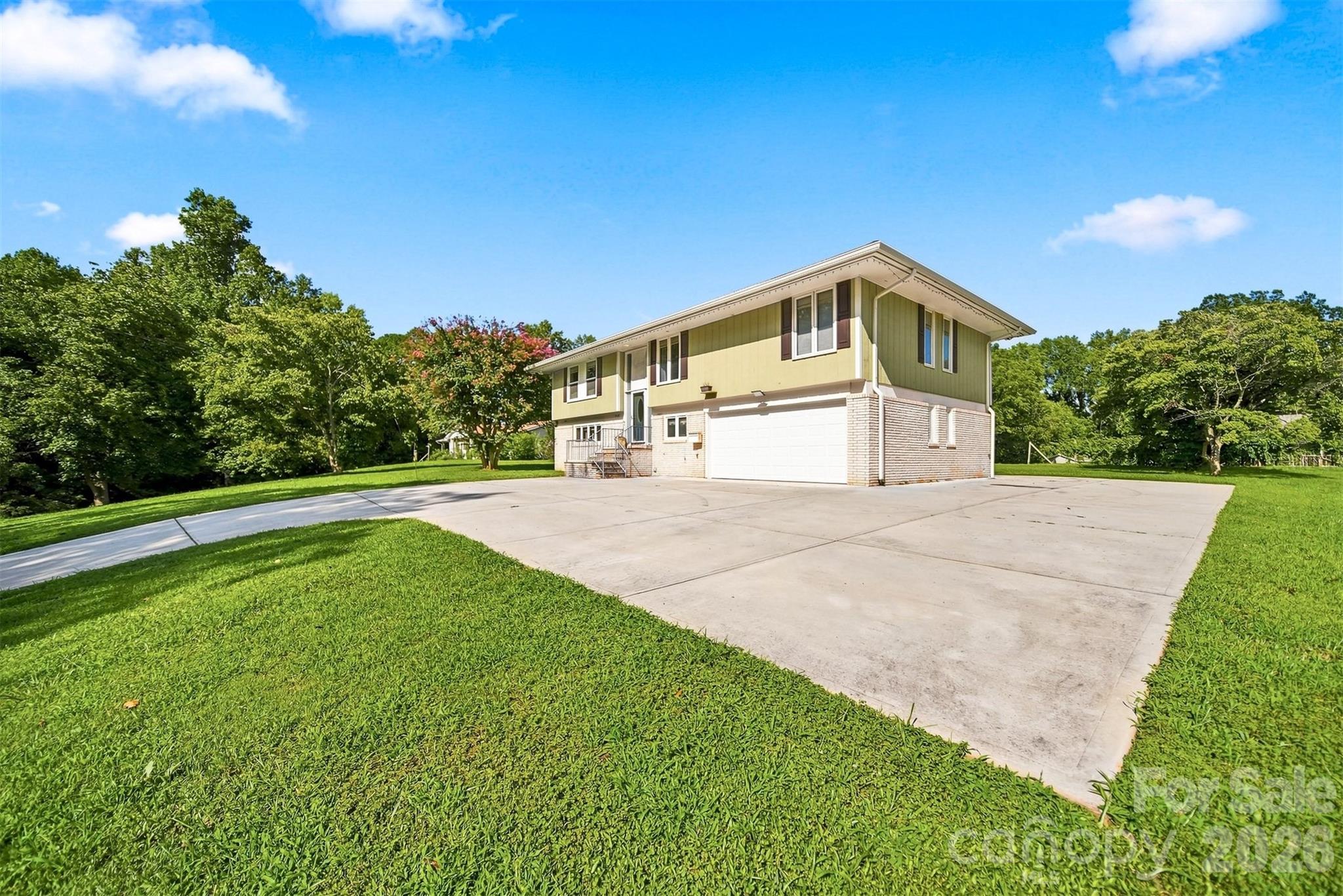 706 Springdale Road