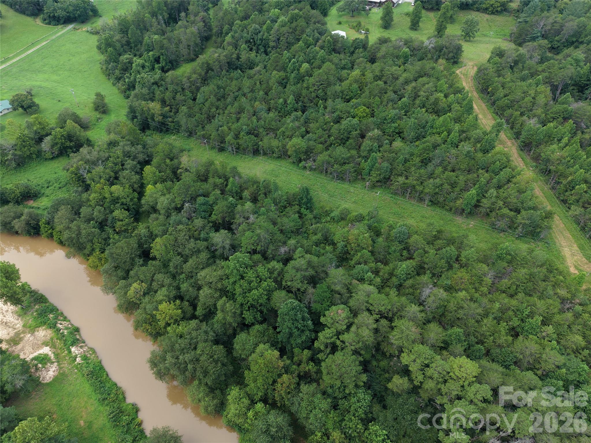 711 Pine cove Road