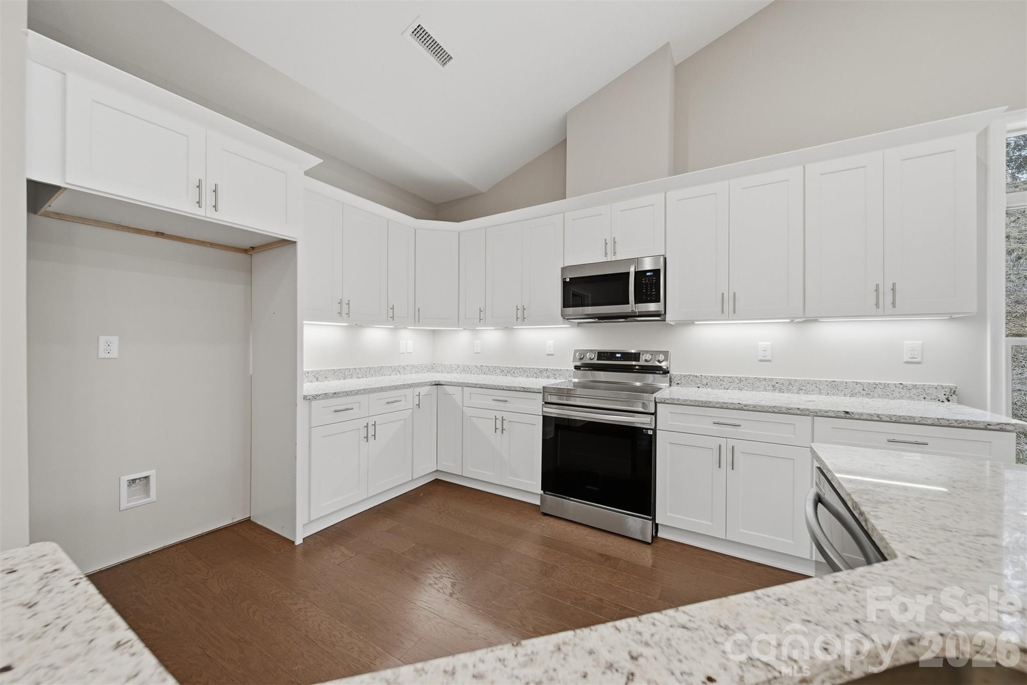 827C Wynnshire Drive Unit: 66