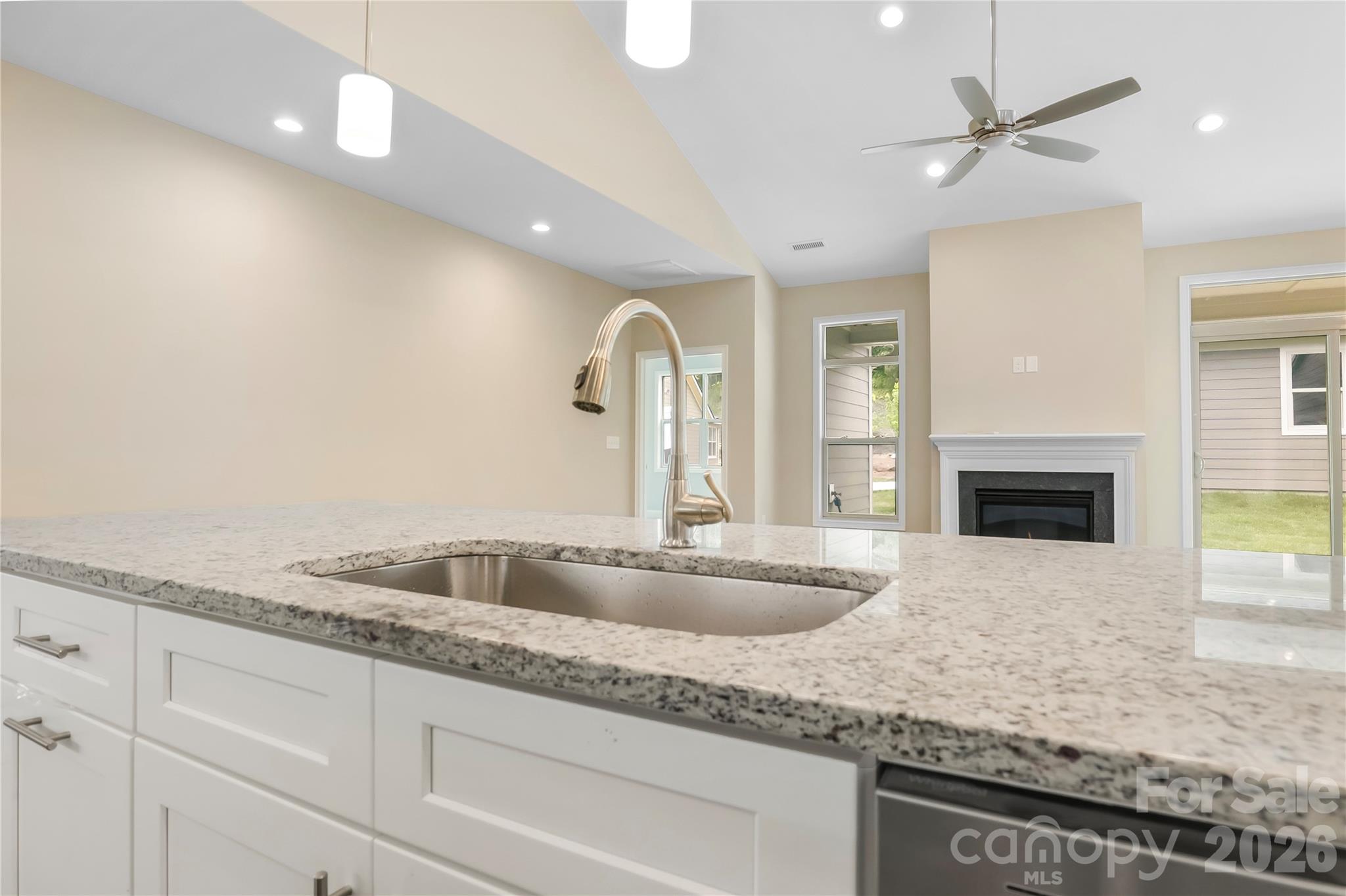827B Wynnshire Drive Unit: 65