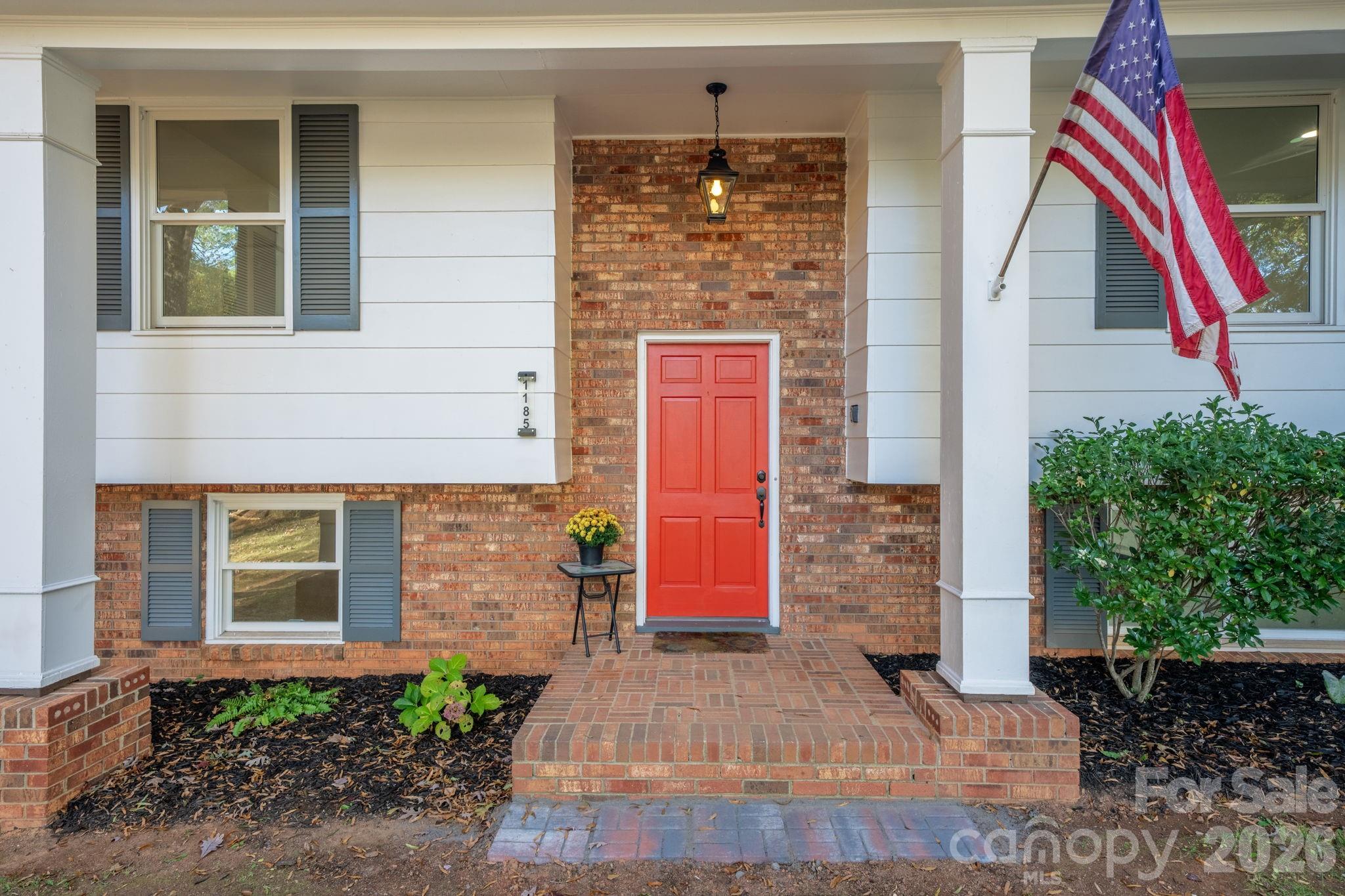 1185 10th Street Place NW