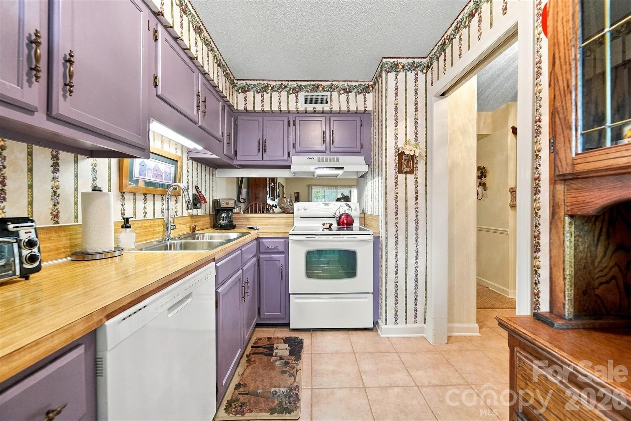 2705 N Center Street Unit: 37