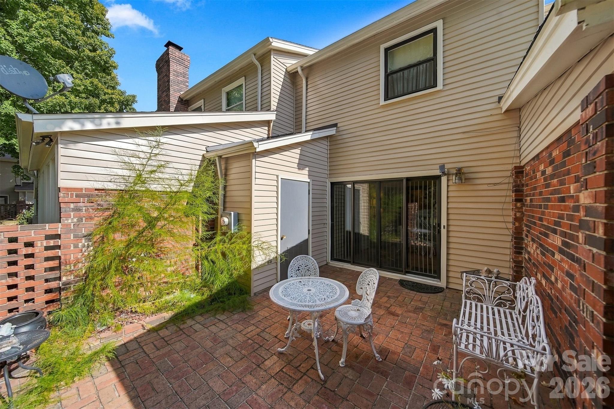 2705 N Center Street Unit: 37