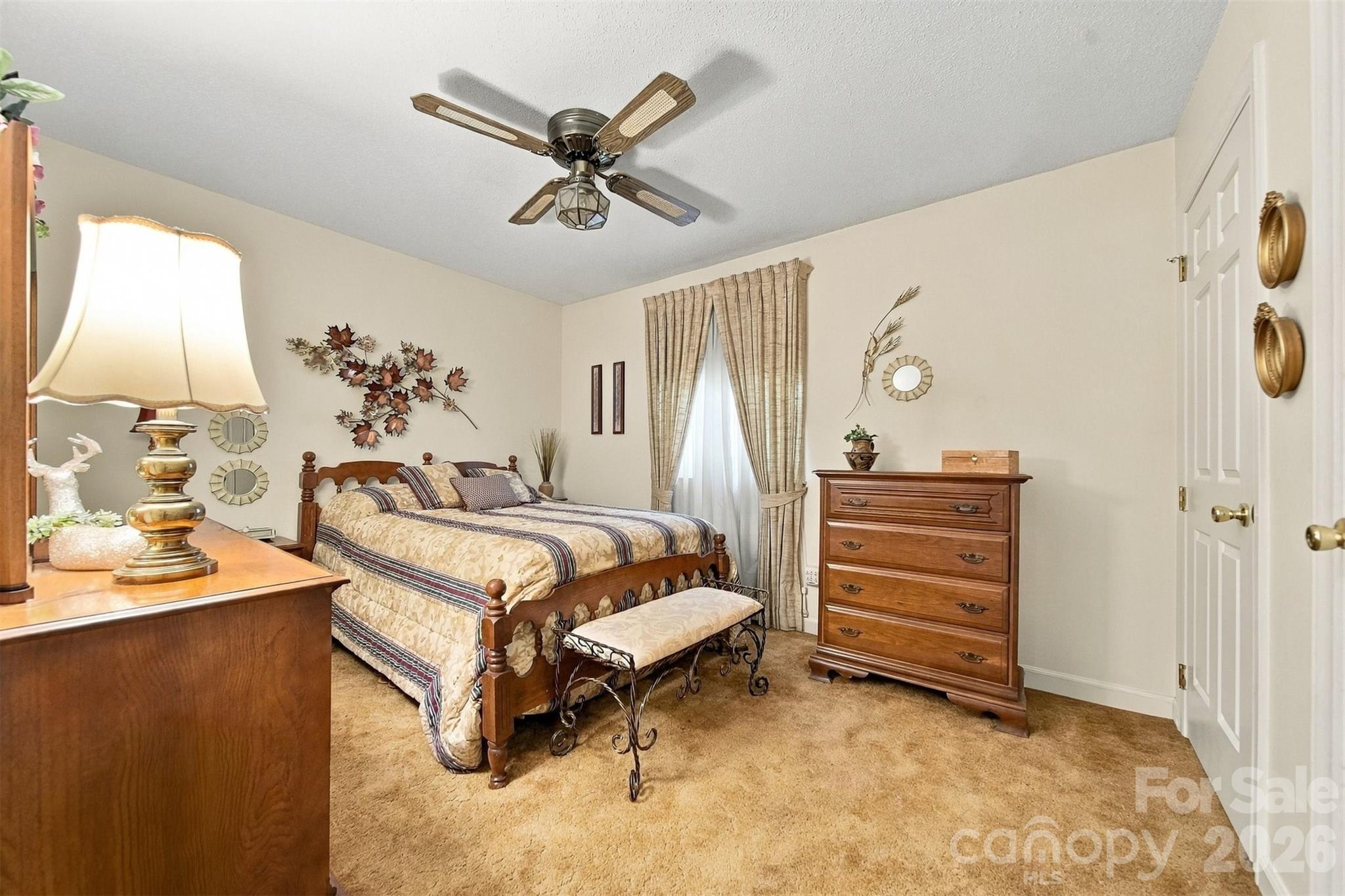2705 N Center Street Unit: 37