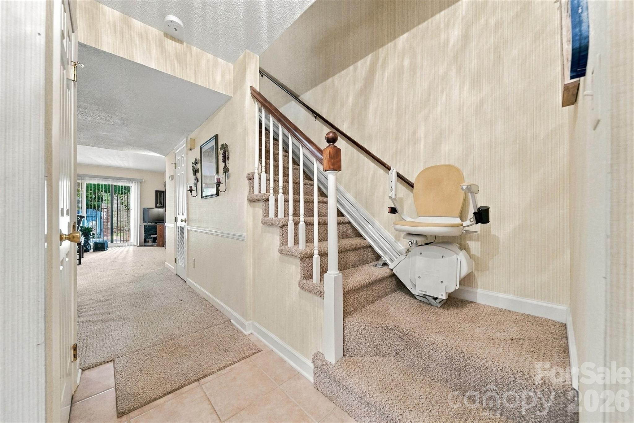 2705 N Center Street Unit: 37