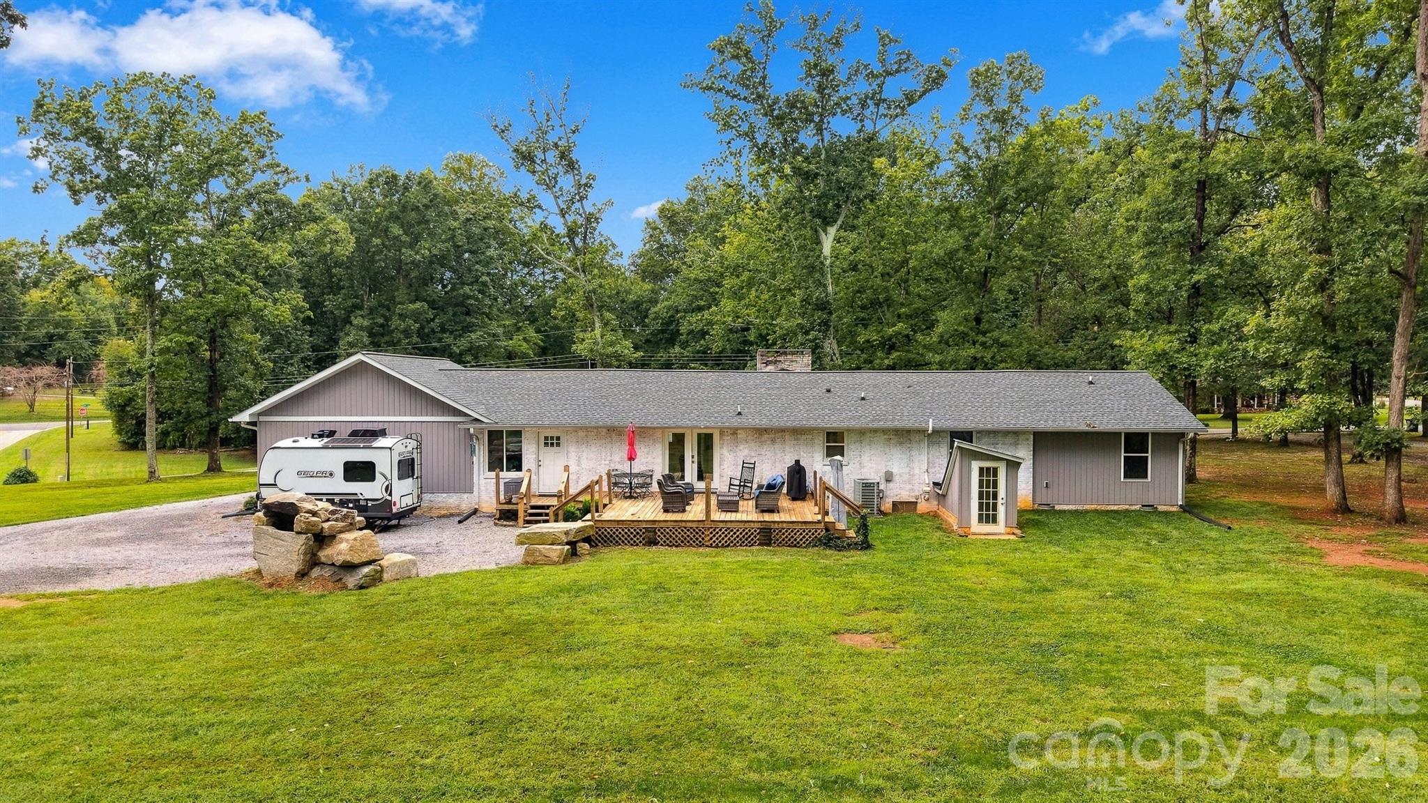 118 Chestnut Oak Road