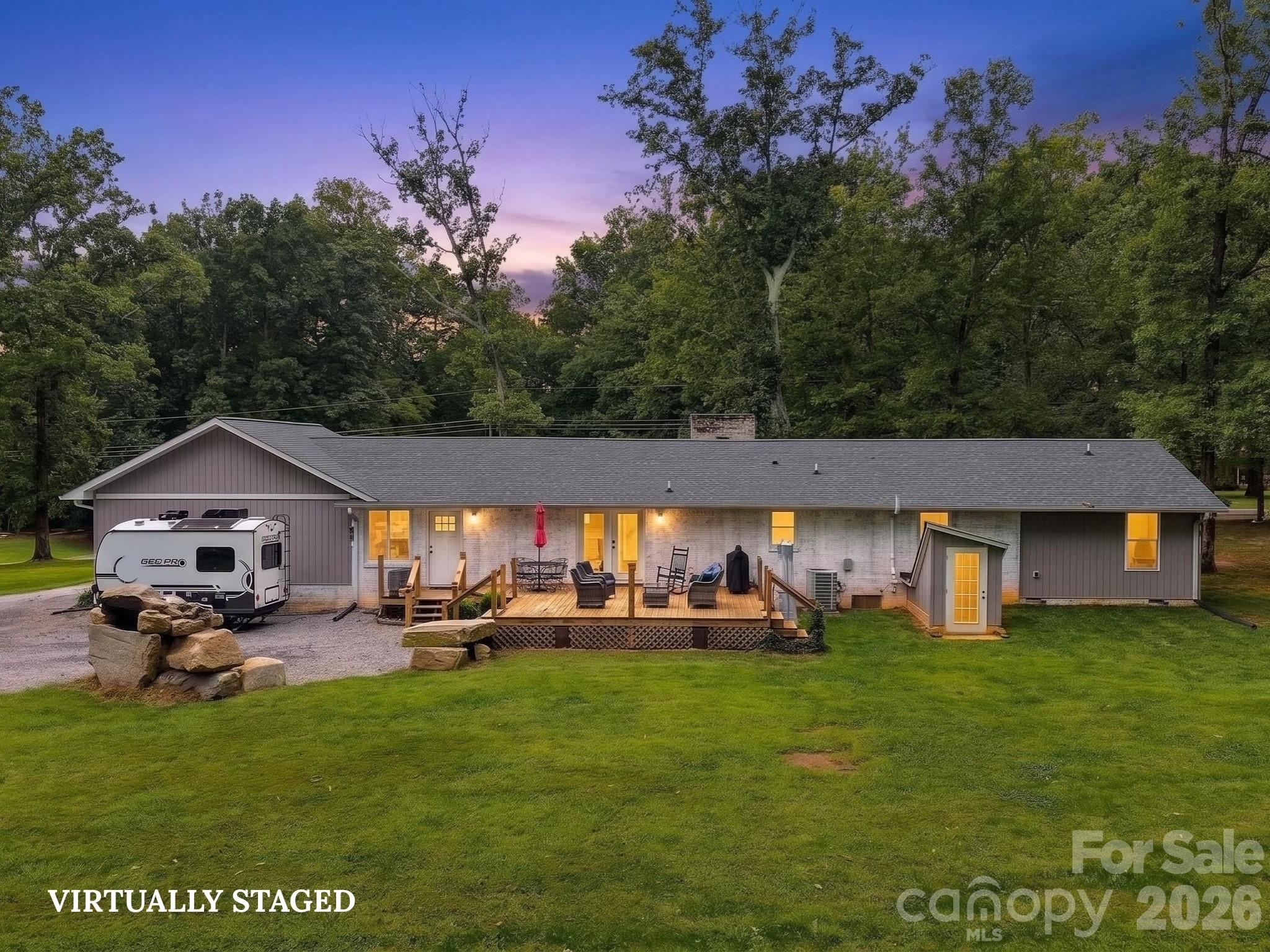 118 Chestnut Oak Road