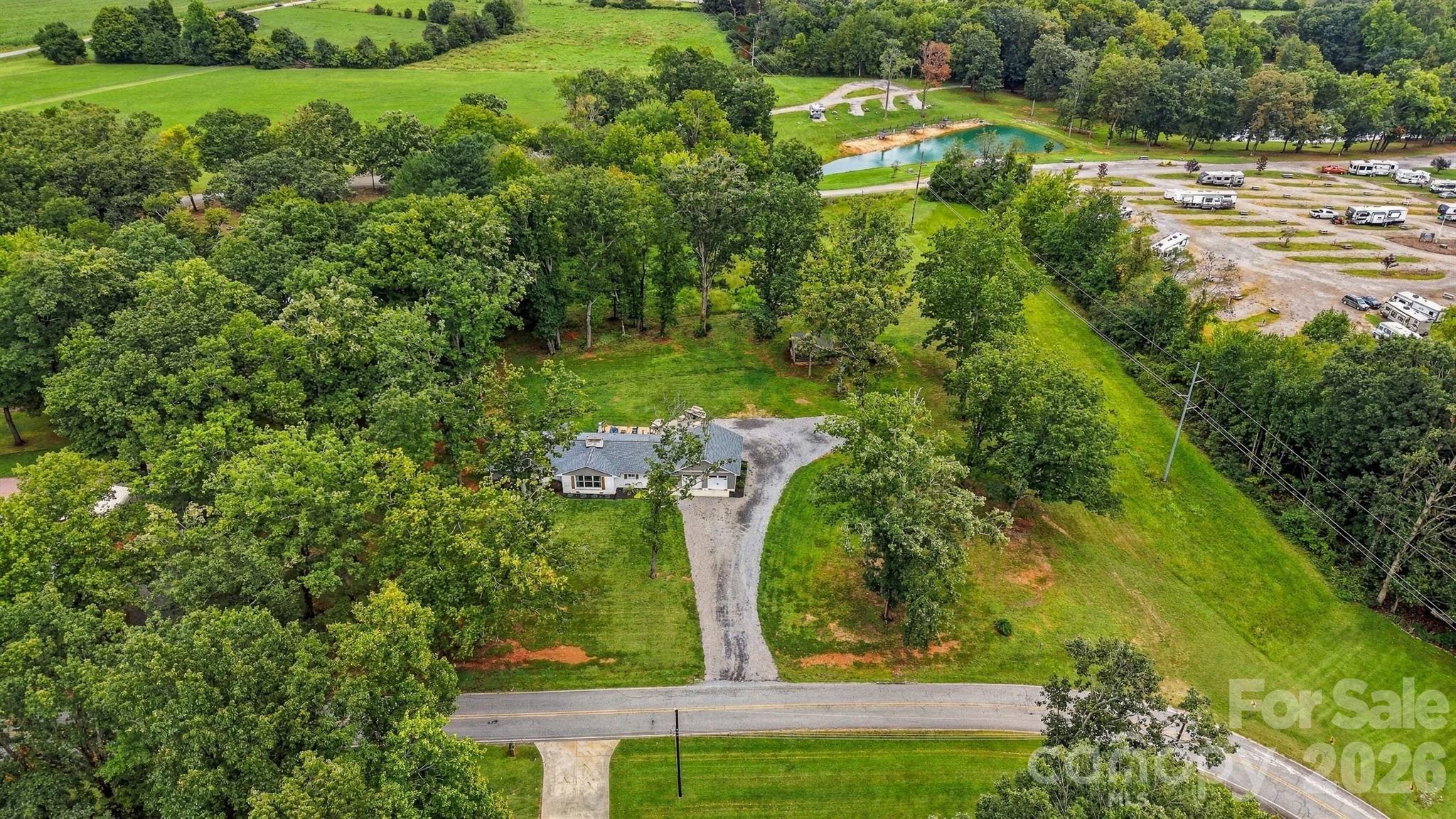 118 Chestnut Oak Road