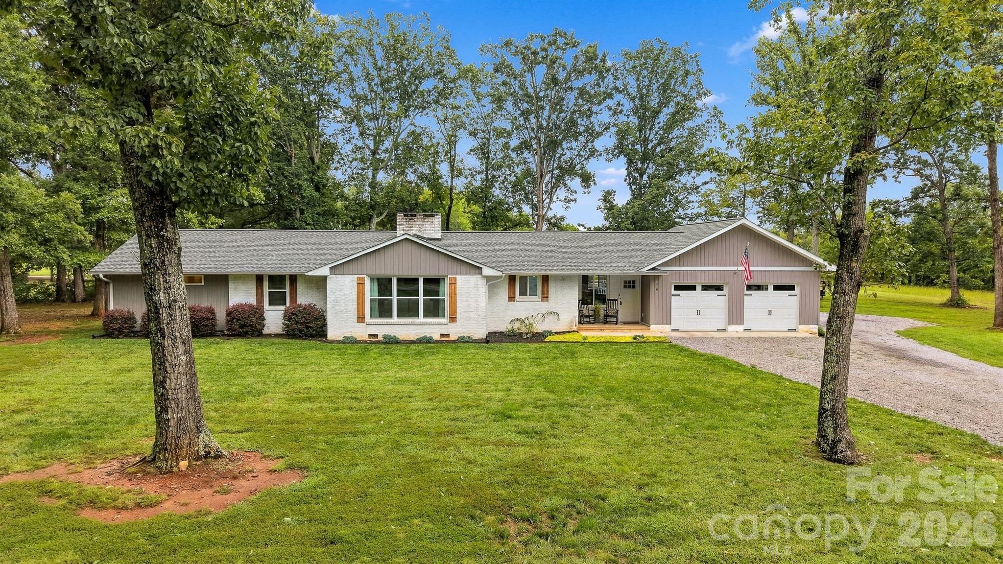 118 Chestnut Oak Road