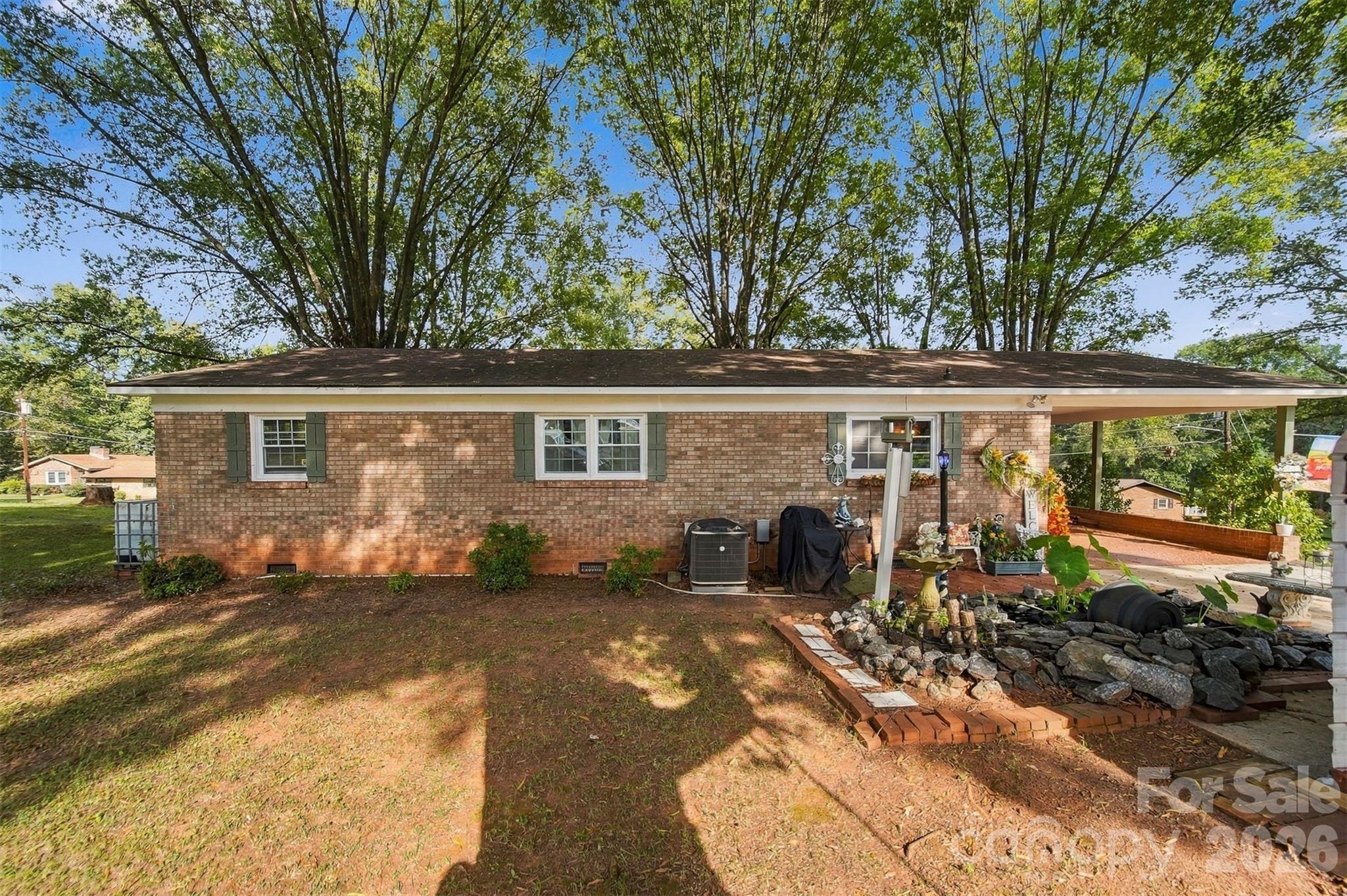 1210 2nd Street SE