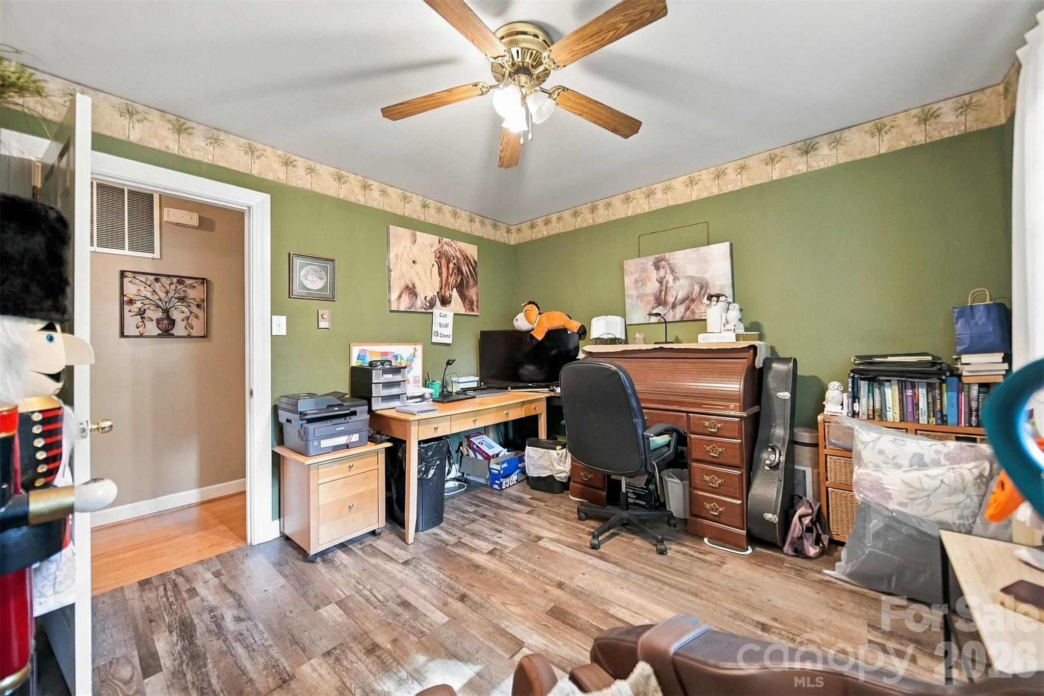 1210 2nd Street SE