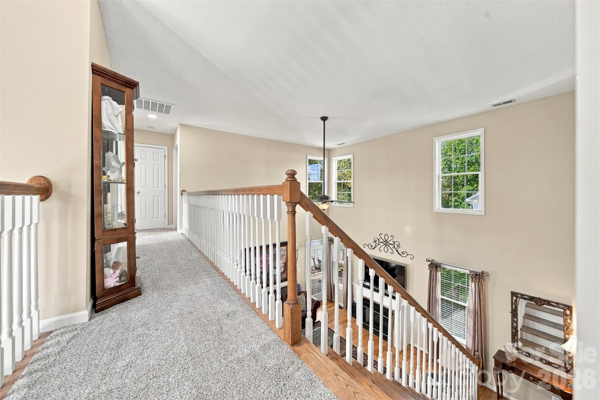 2741 25th Street NE