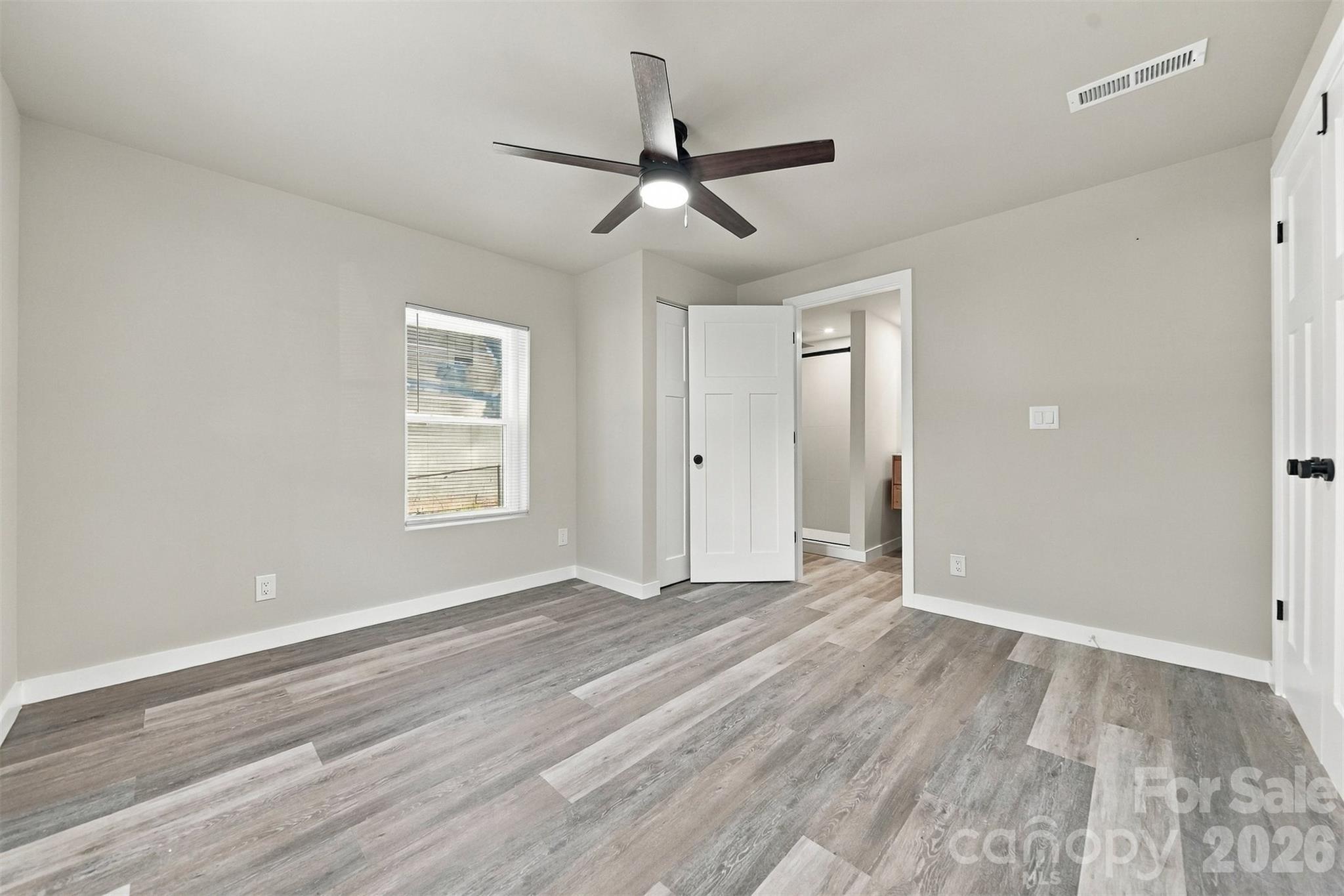 111 Hickory Street SW