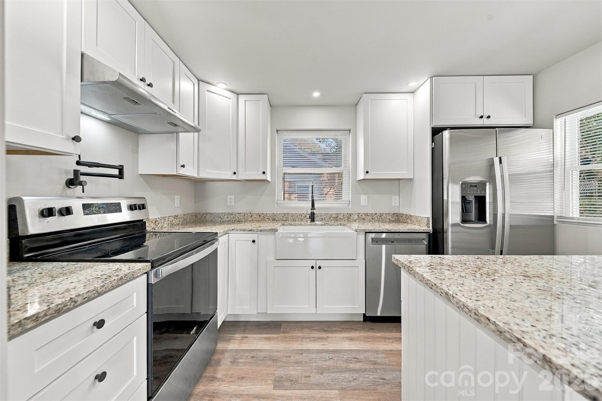 111 Hickory Street SW