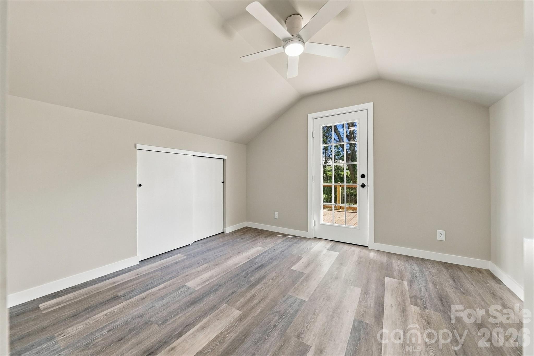 111 Hickory Street SW