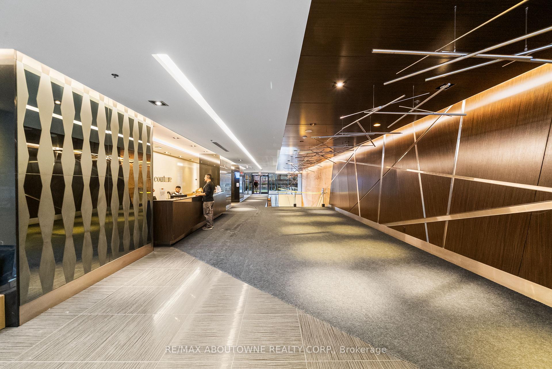 28 Ted Rogers Way 3110