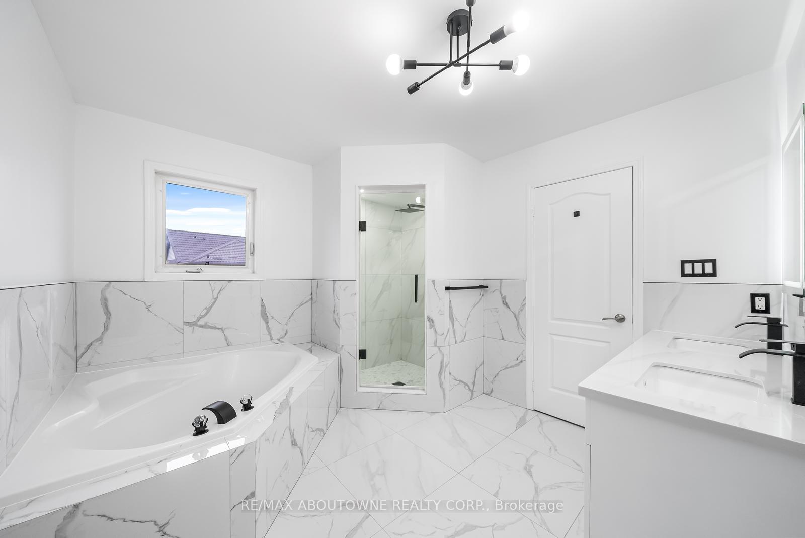 71 Cobblehill Crescent