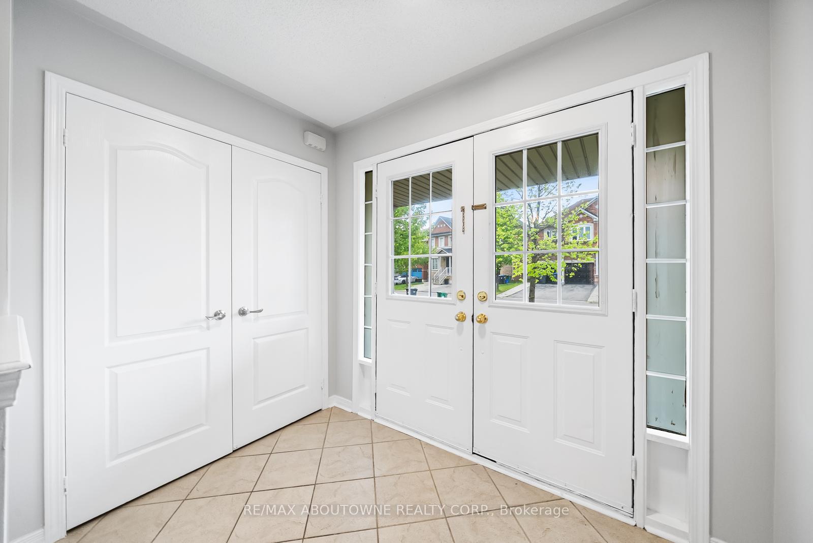 71 Cobblehill Crescent