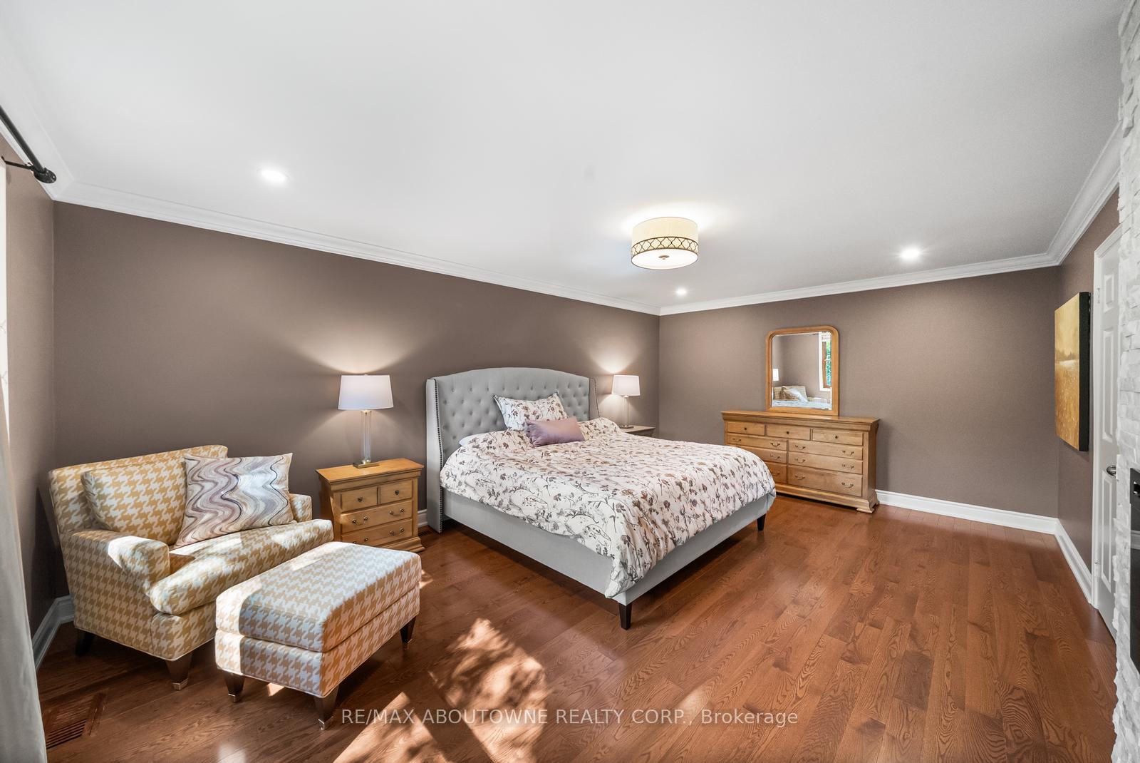 2262 Constance Drive