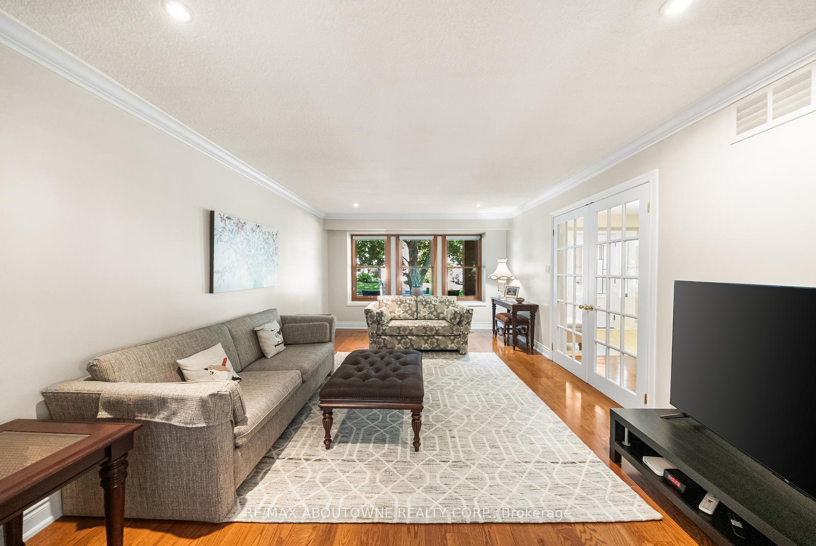 2262 Constance Drive