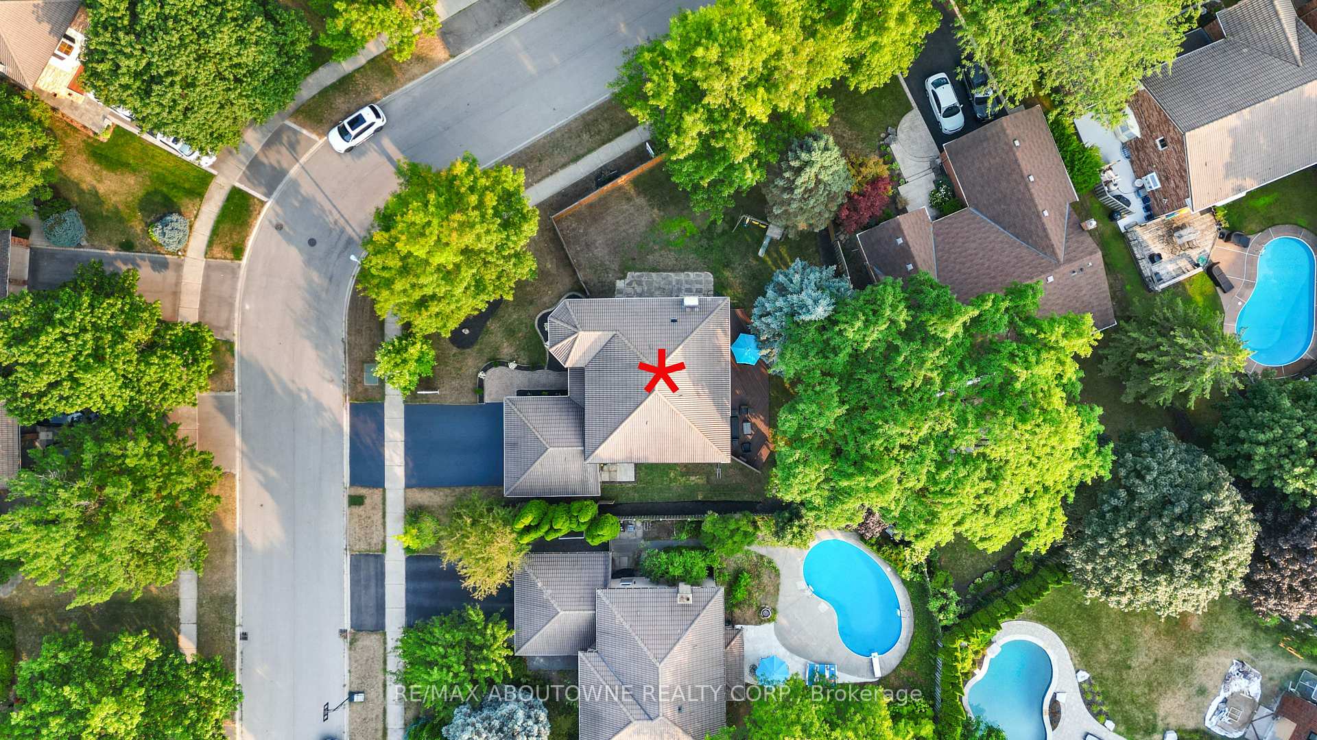360 Claremont Crescent