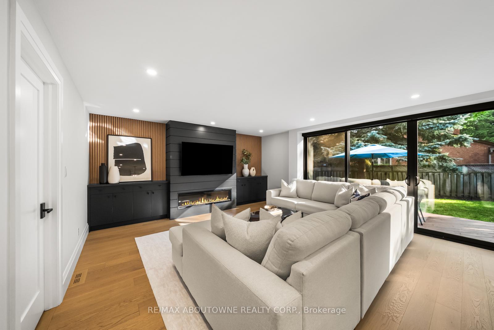 360 Claremont Crescent