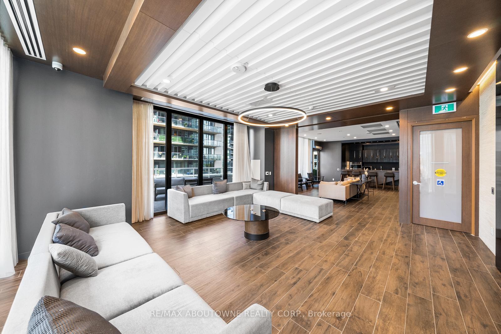 70 Annie Craig Drive 5103