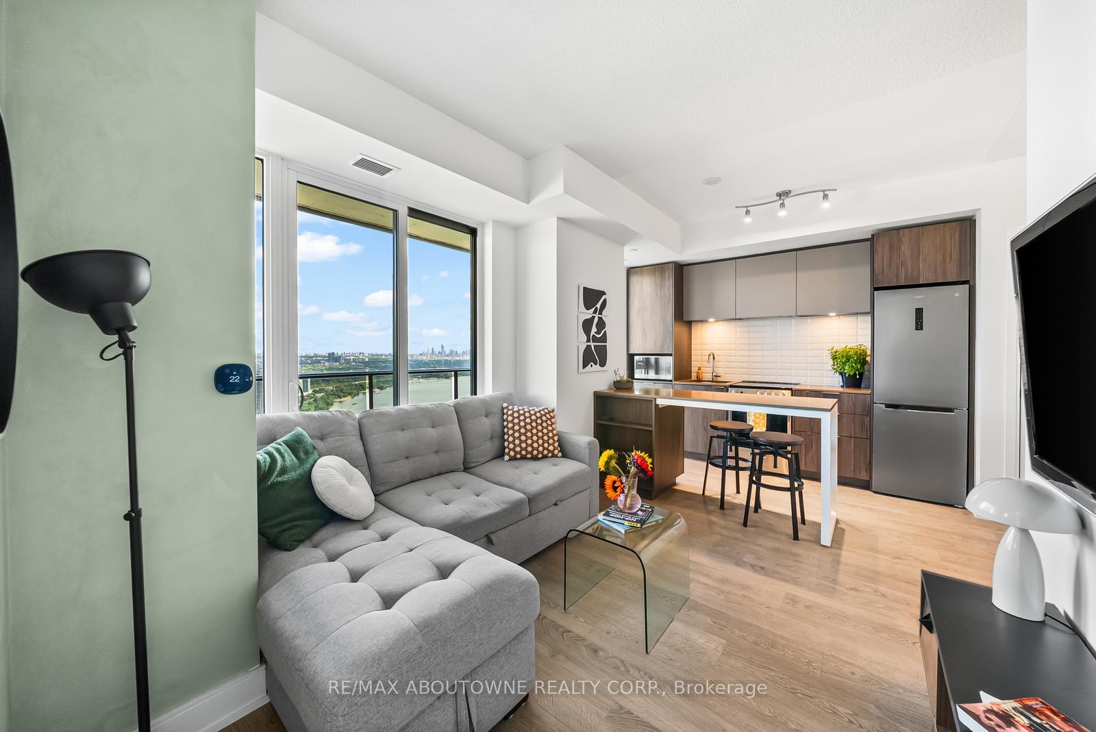 70 Annie Craig Drive 5103