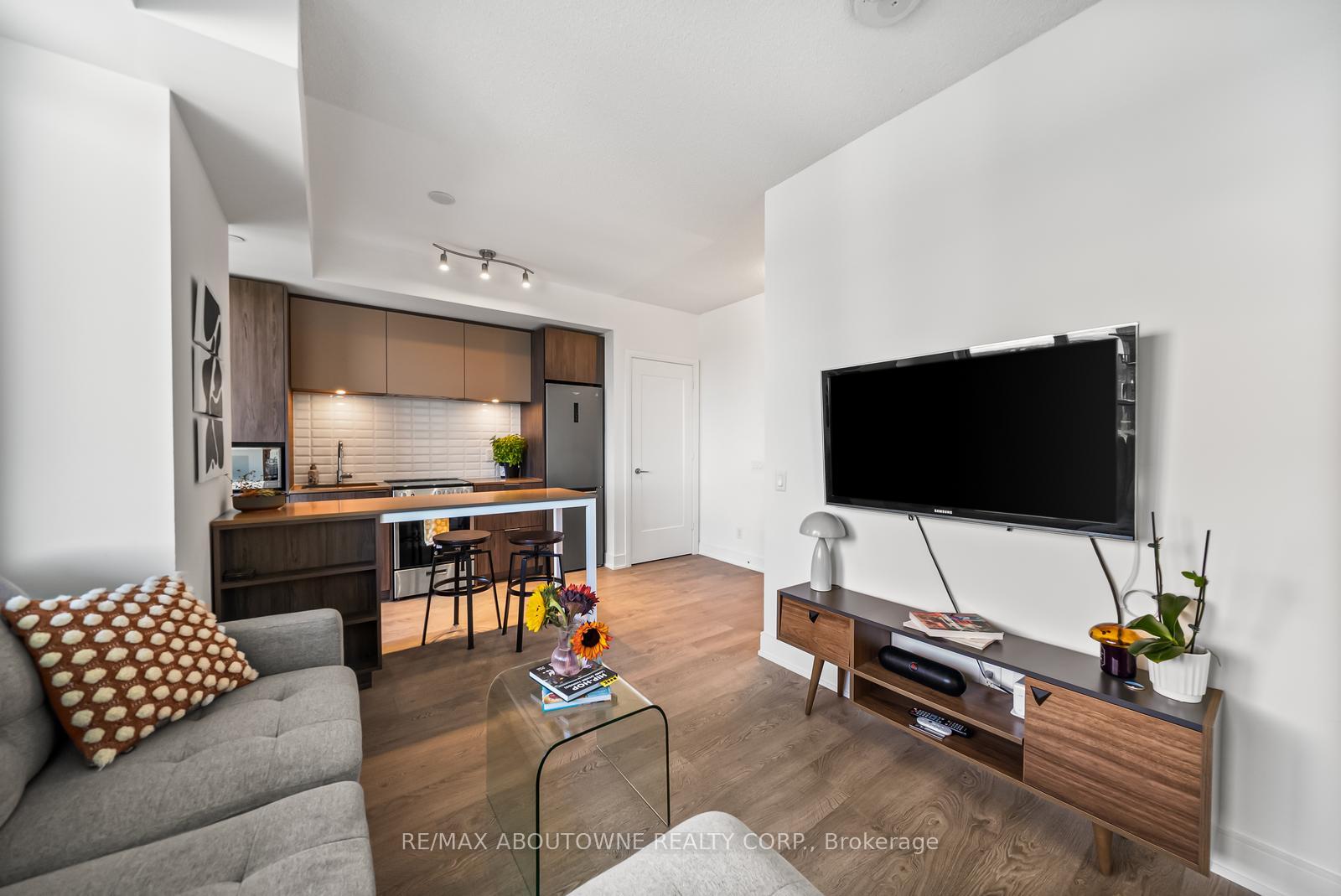 70 Annie Craig Drive 5103