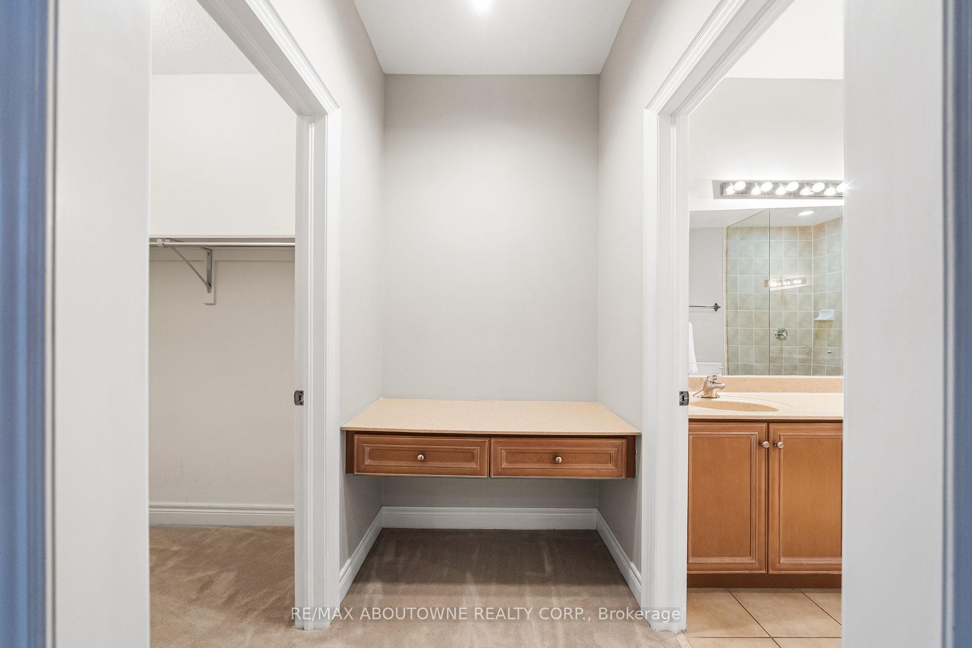 3334 Fox Run Circle, Oakville, ON L6L 6W4, Oakville ON, L6L 6W4