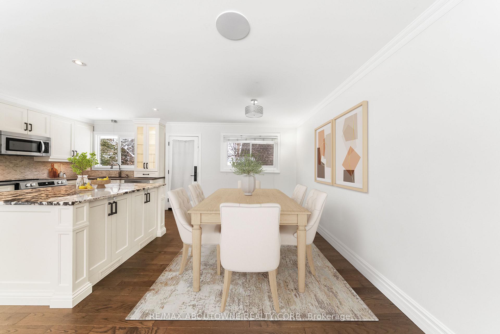 407 Canterbury Crescent