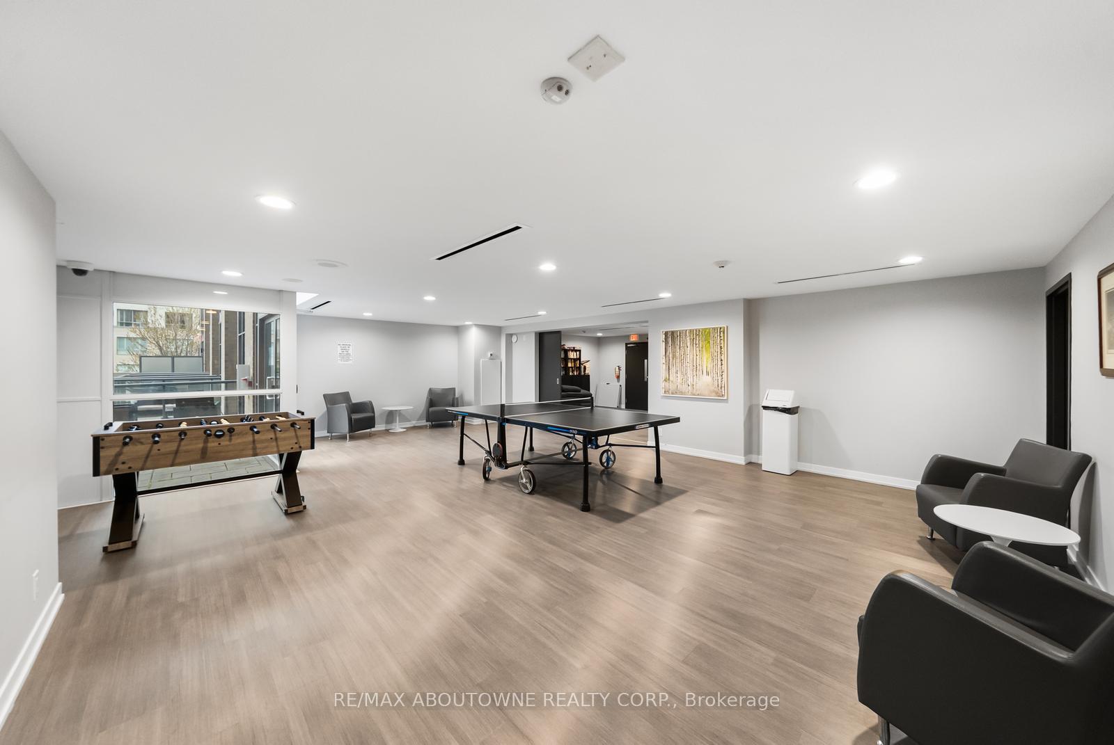 1940 Ironstone Drive 808
