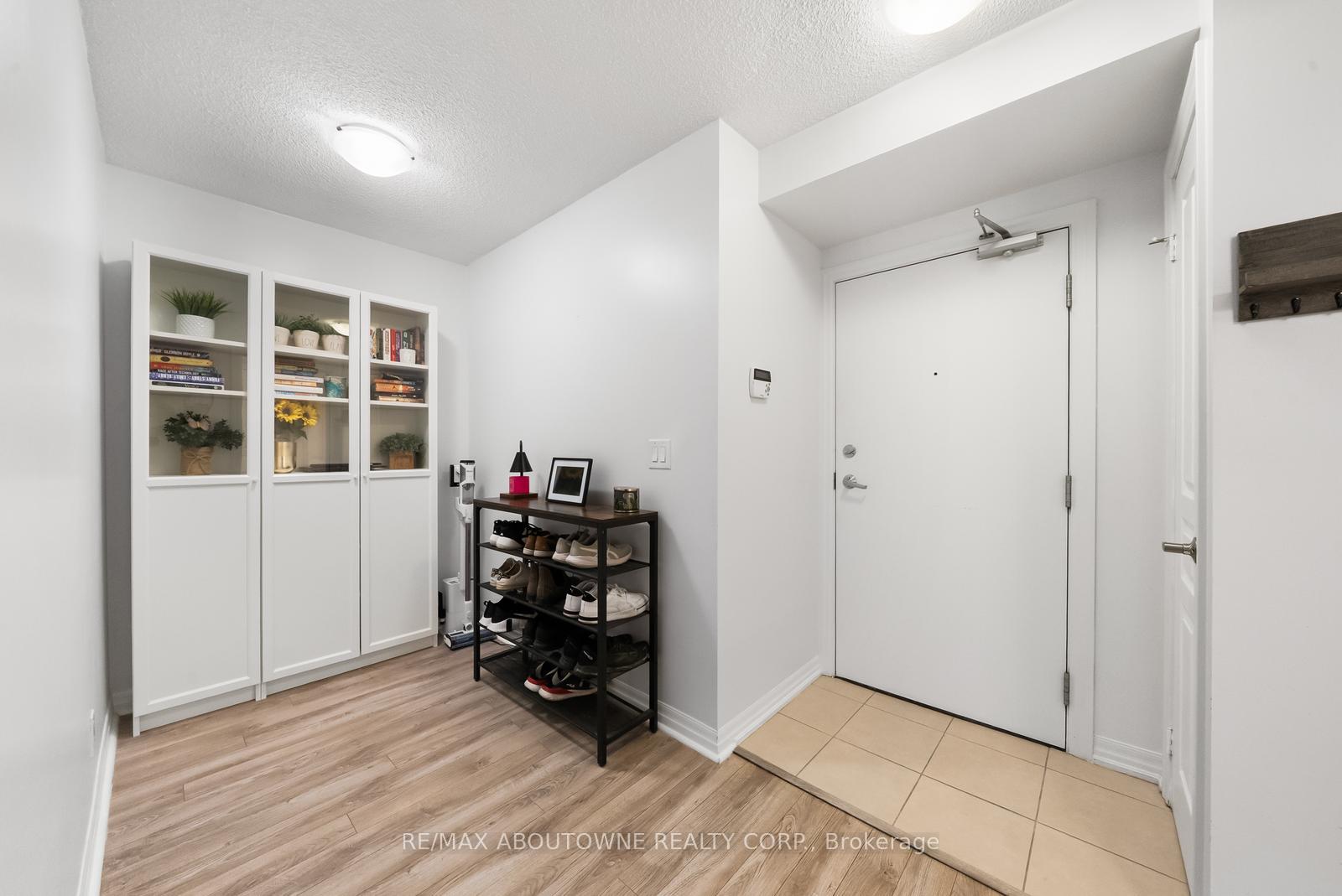 1940 Ironstone Drive 808