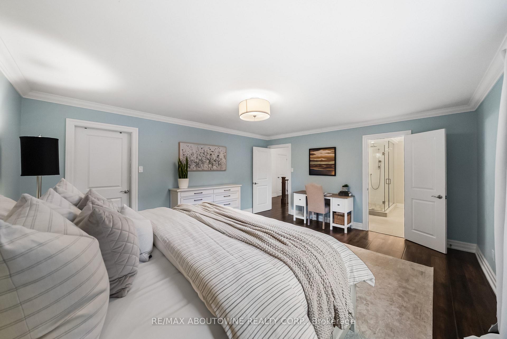 470 Carlton Drive