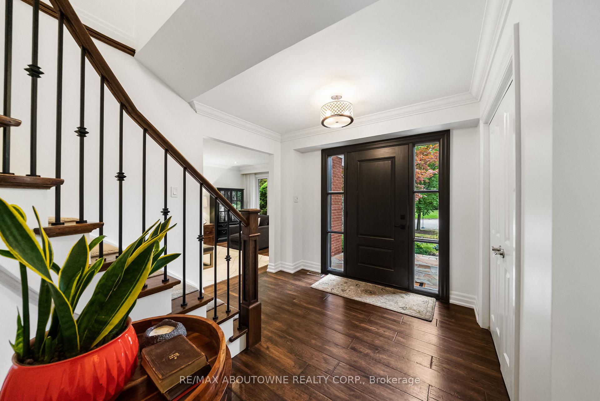 470 Carlton Drive