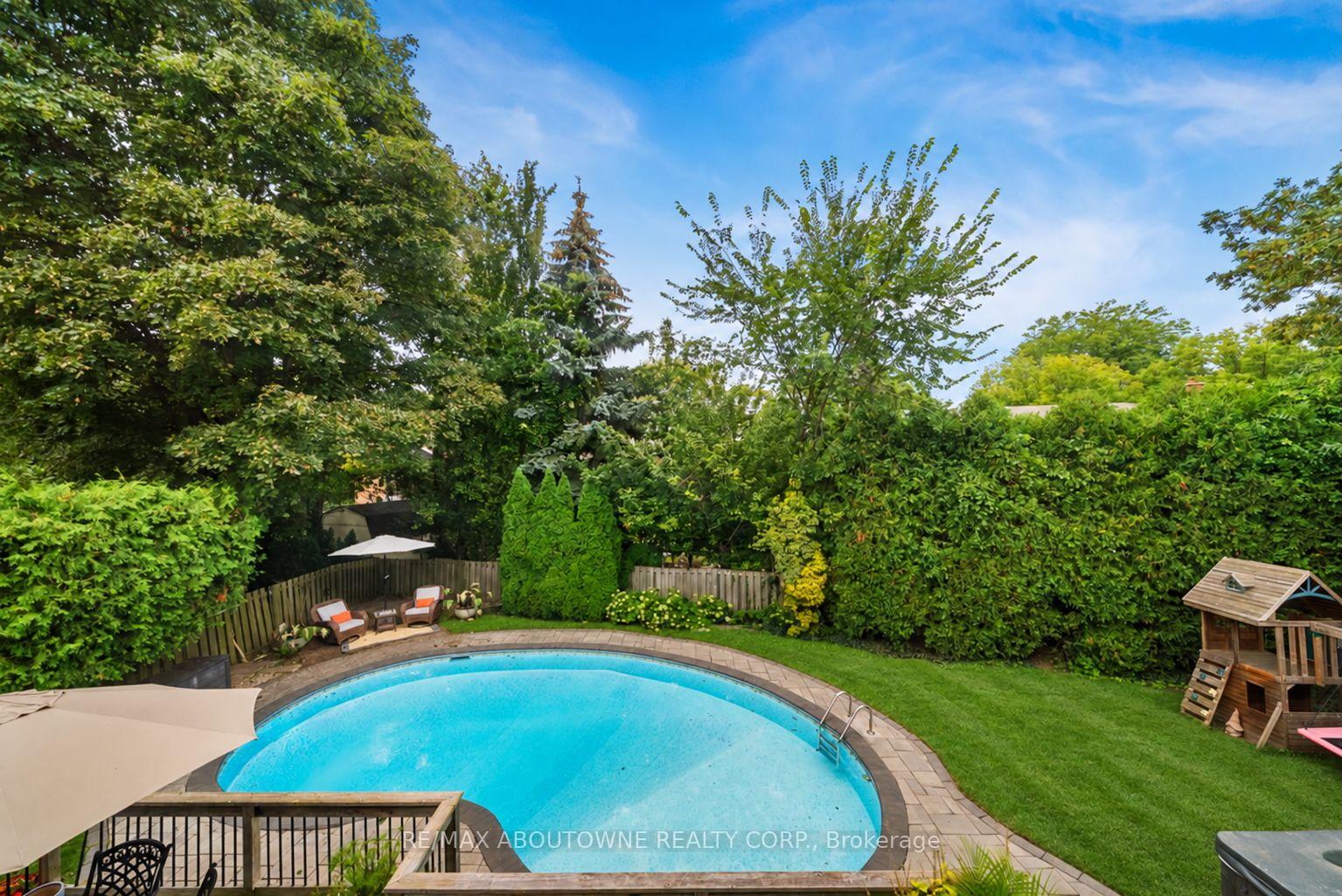 470 Carlton Drive