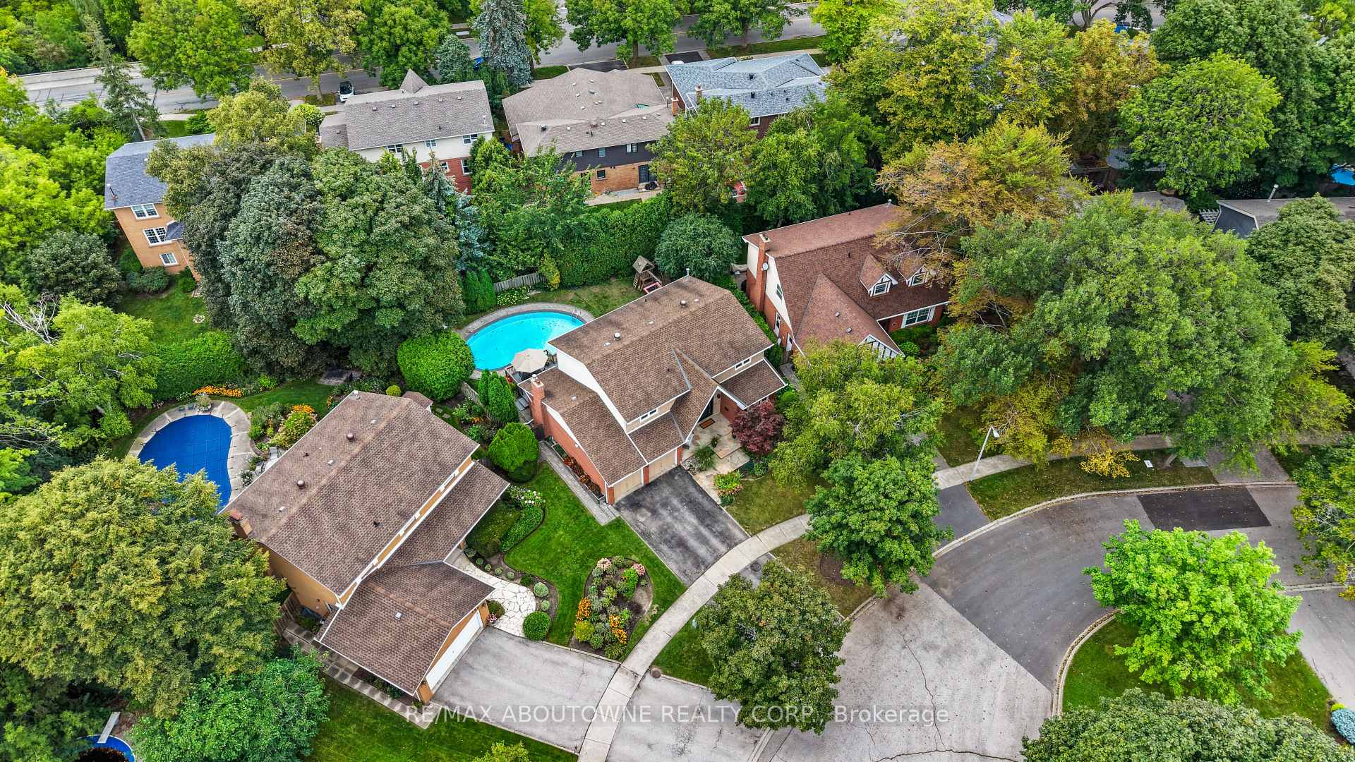 470 Carlton Drive