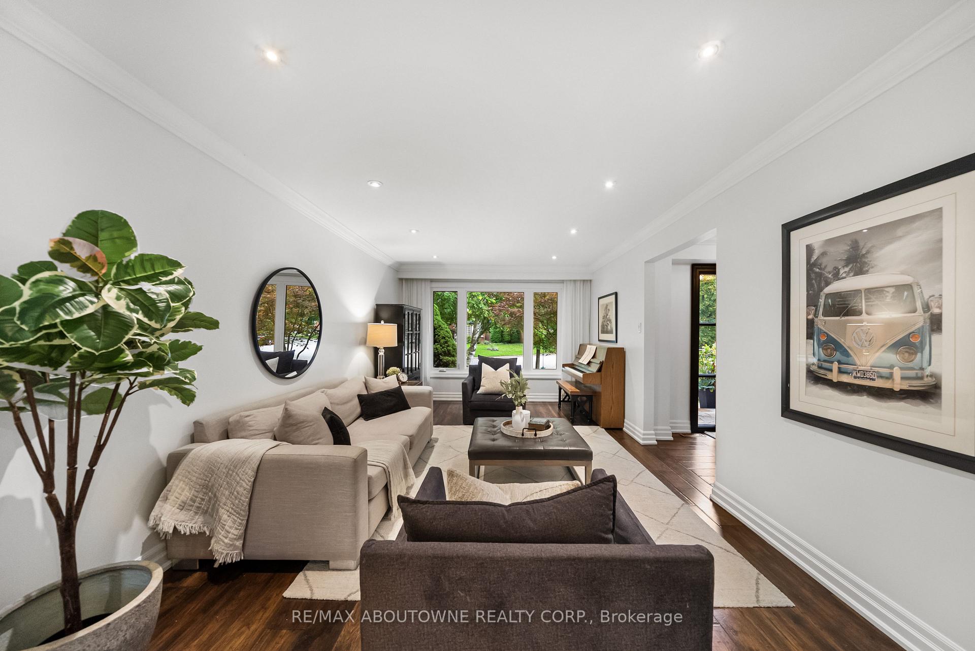 470 Carlton Drive