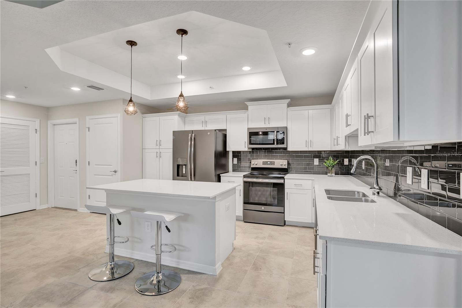 4721 CLOCK TOWER DR #108