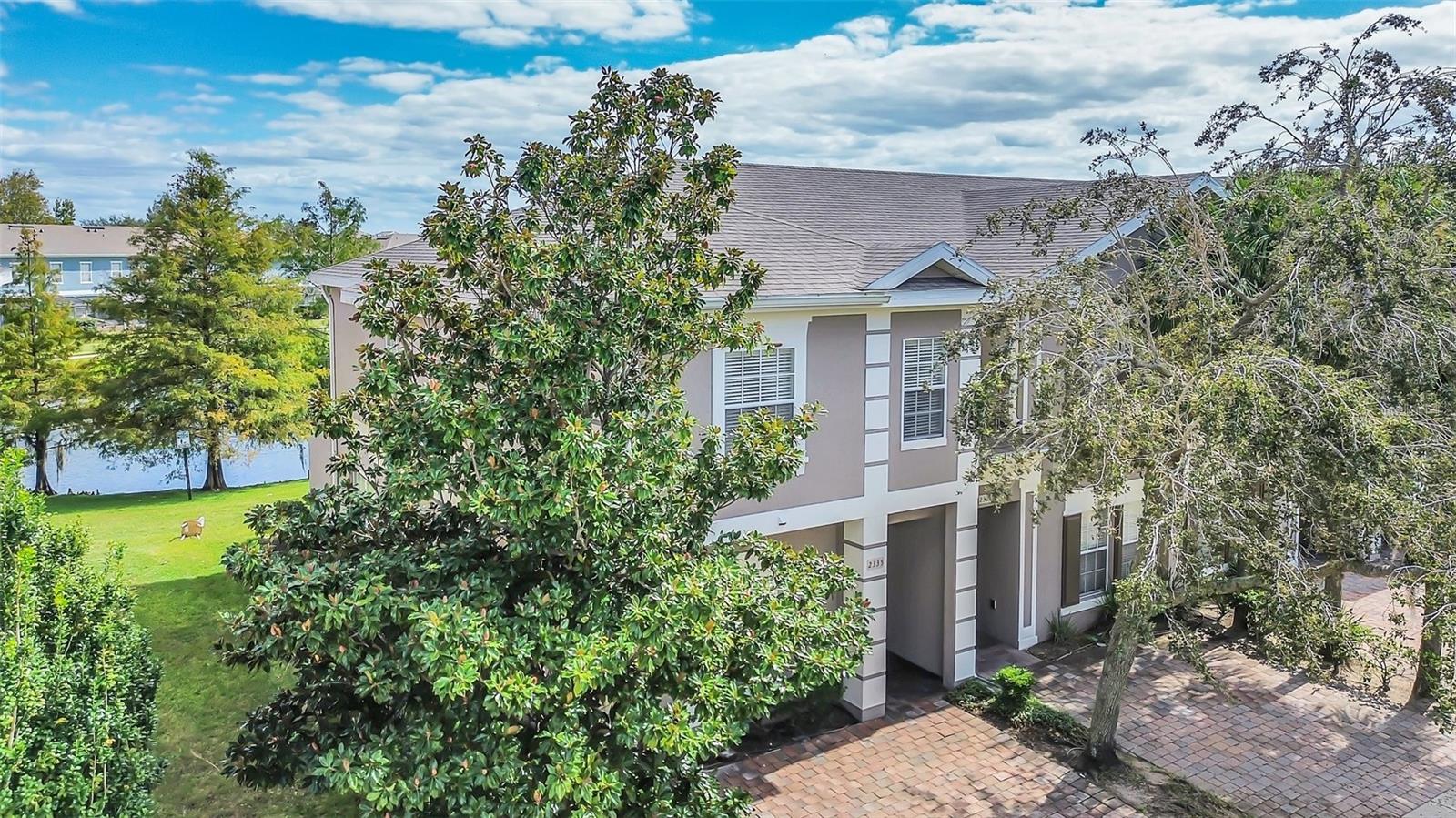 2335 CARAVELLE CIR
