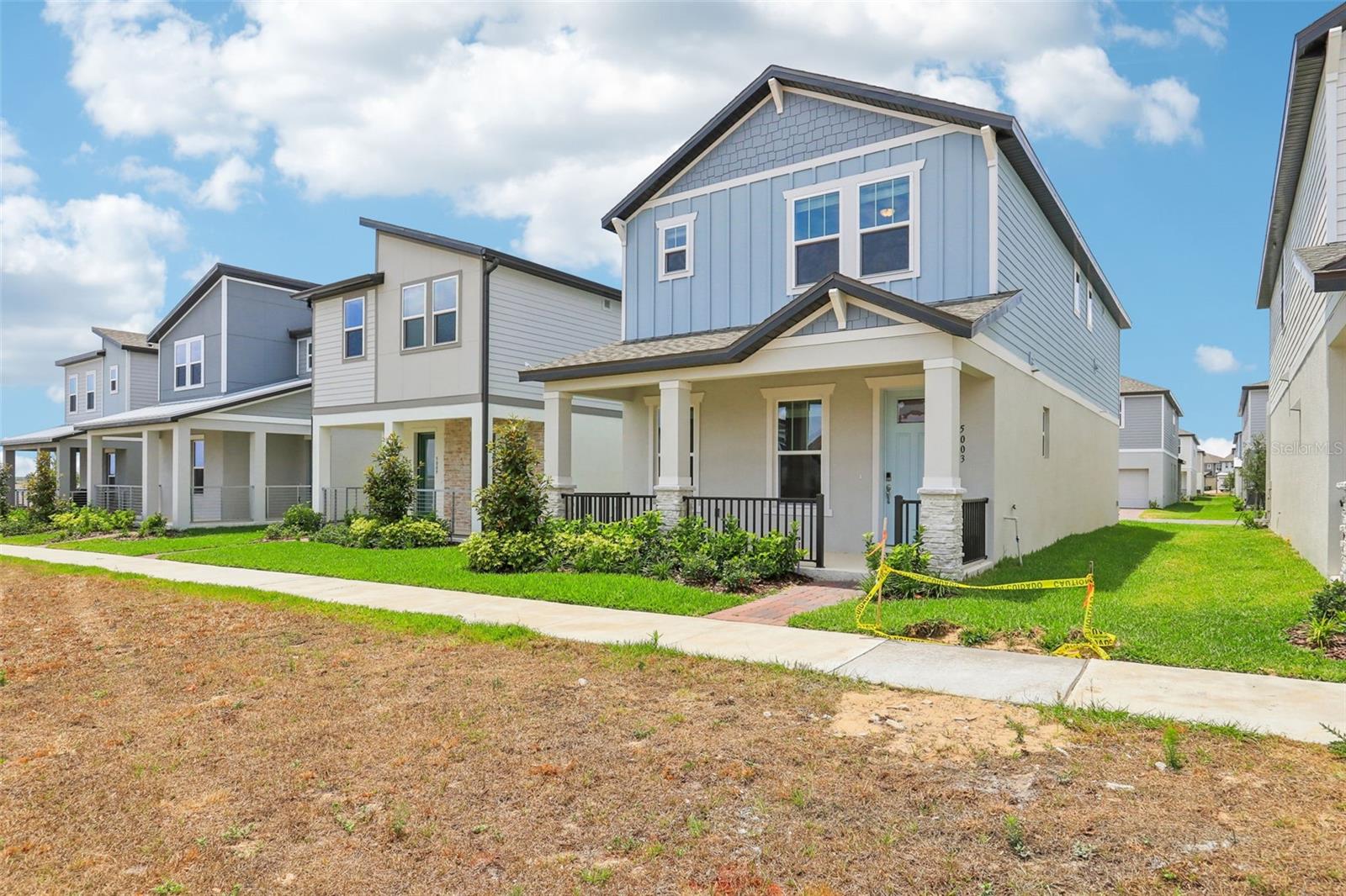 5003 RAILROAD VINE ALY