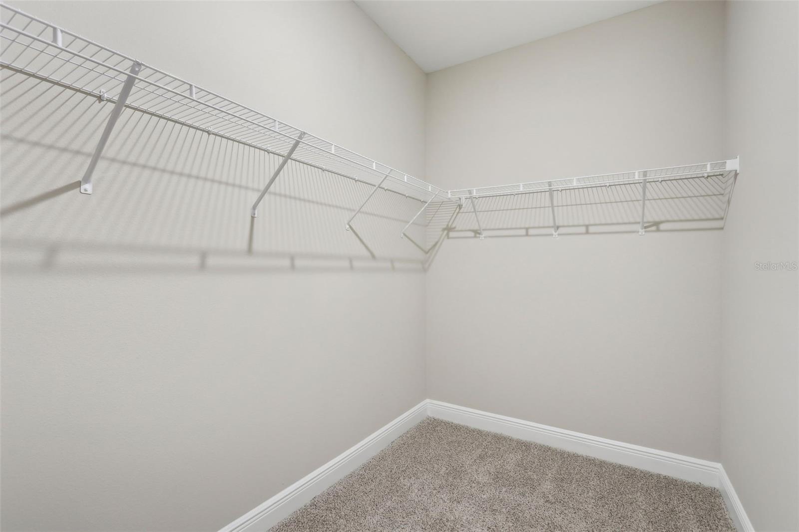 5003 RAILROAD VINE ALY