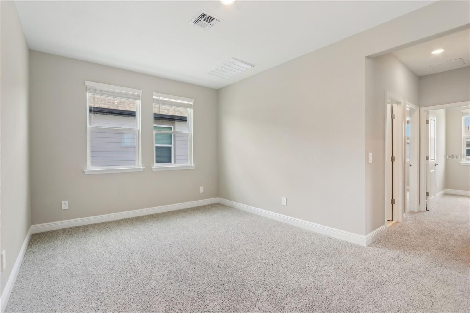 5003 RAILROAD VINE ALY