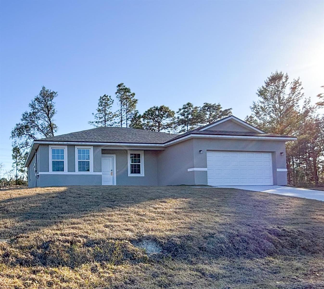2701 W TRACY CT