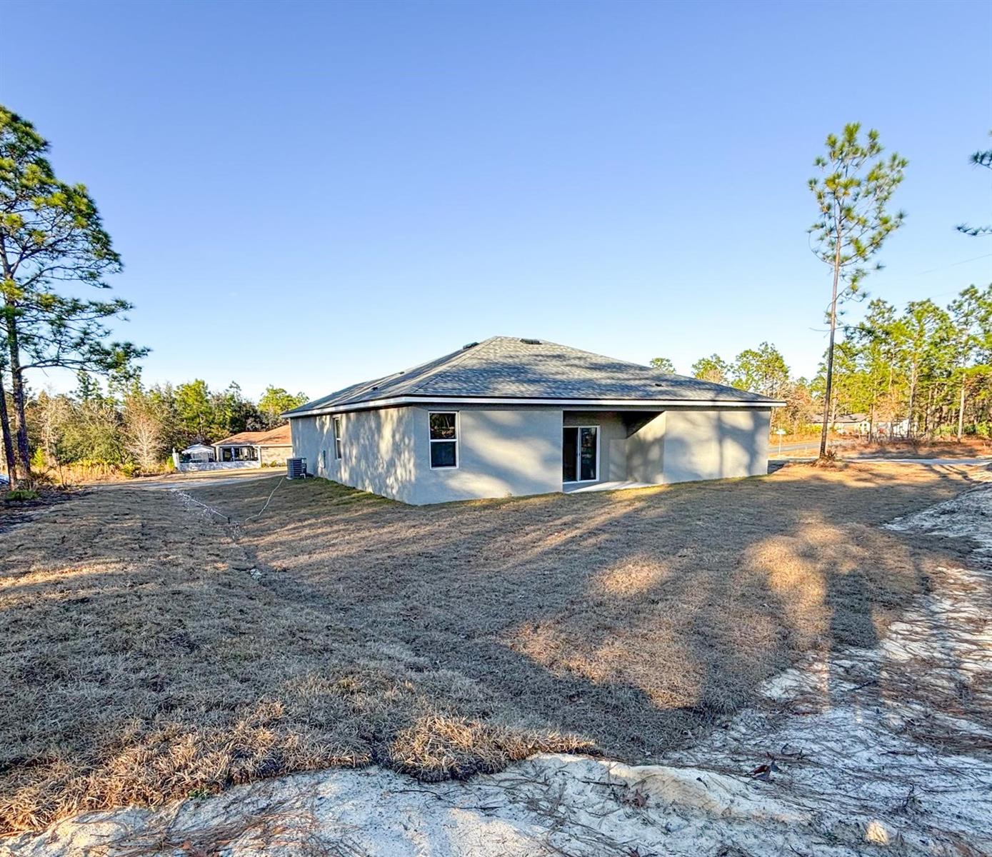 2701 W TRACY CT