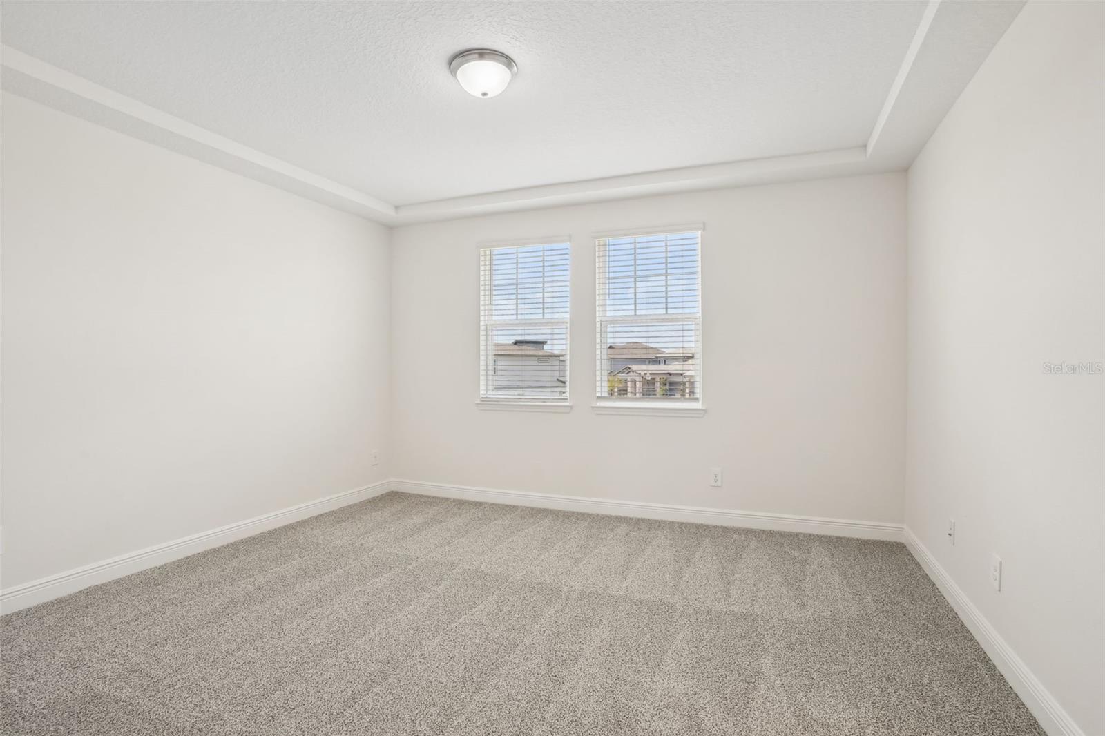 5099 RAILROAD VINE ALY