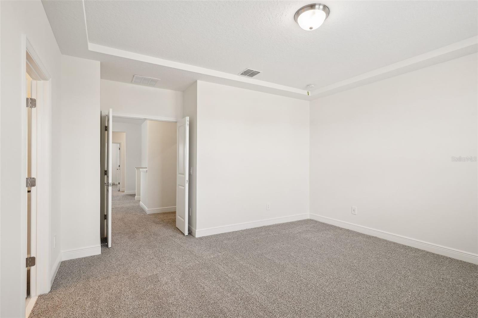 5099 RAILROAD VINE ALY