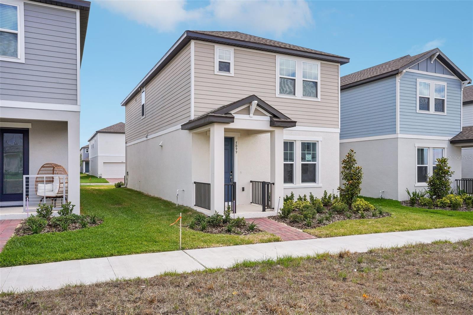 5099 RAILROAD VINE ALY