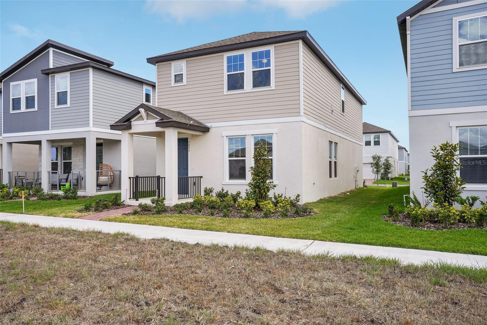 5099 RAILROAD VINE ALY