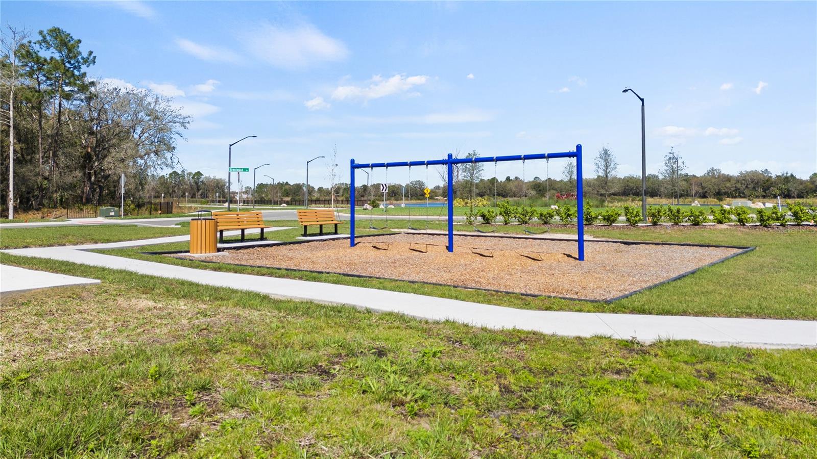 4694 GOLDEN KNIGHT BLVD